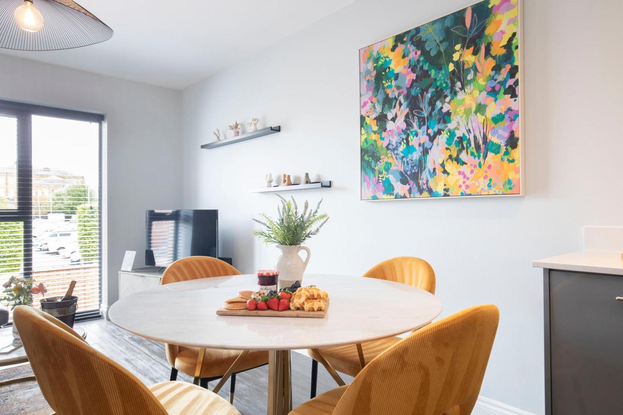 Elliot Oliver - Stylish 2 Bedroom Apartment With Parking In The Docks Gloucester Eksteriør bilde
